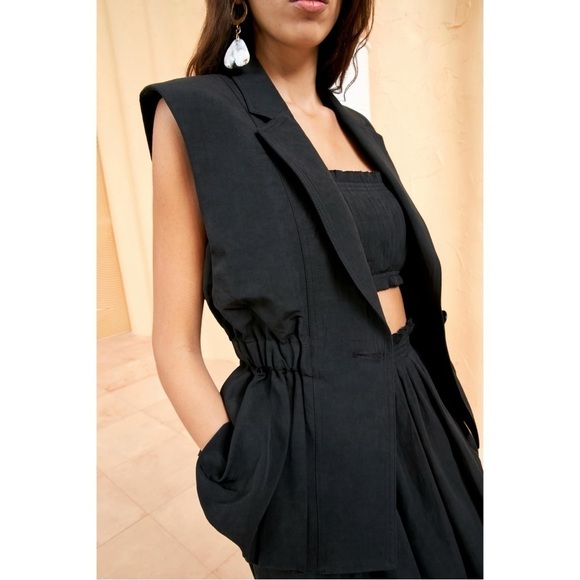 NWT Ulla Johnson Beatriz Linen-Blend Peplum Vest - Picture 4 of 7